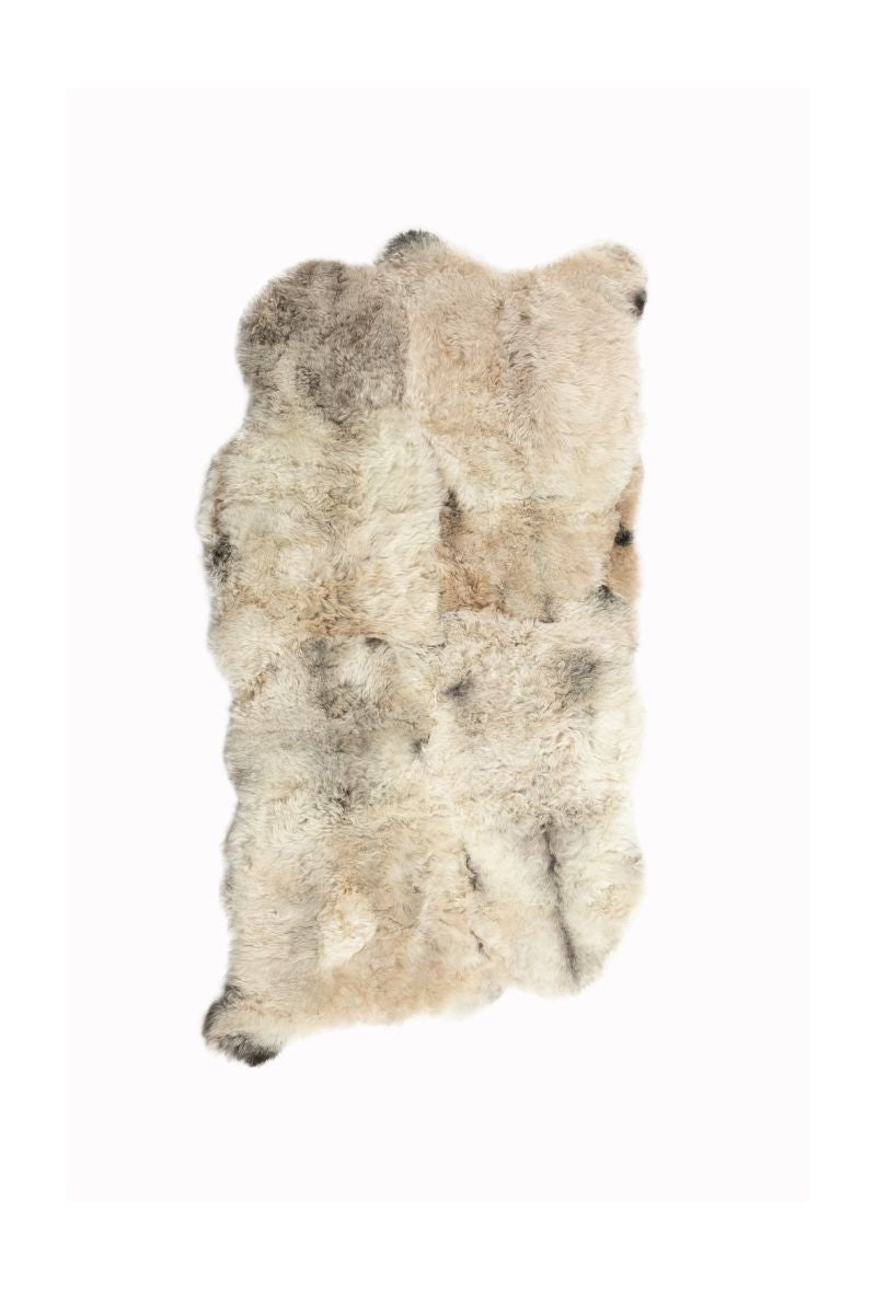 Sheepskin Fur rug. Genuine sheepskin. Icelandic sheepskin. Sheepskin Rug. Natural outlet rug. White sheepskin Soft rug. Long Wool. Winter Sale