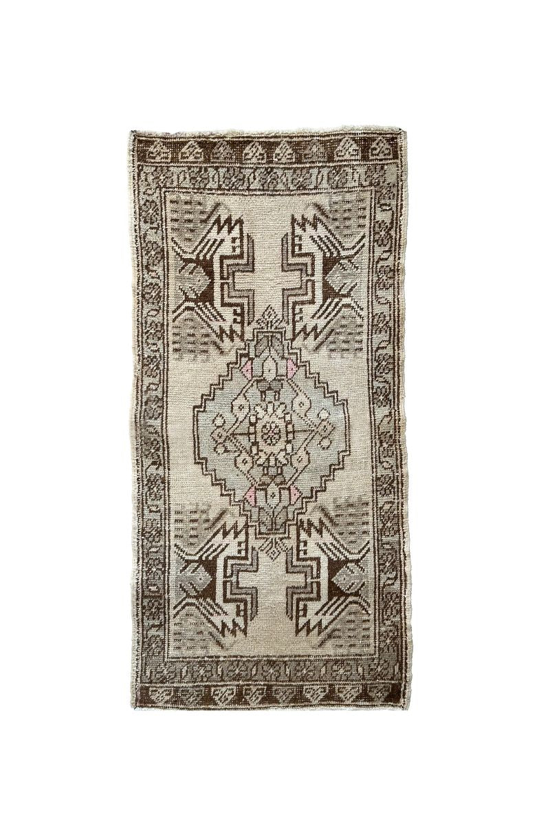 Vintage Turkish Rug 305 - Marie Flanigan