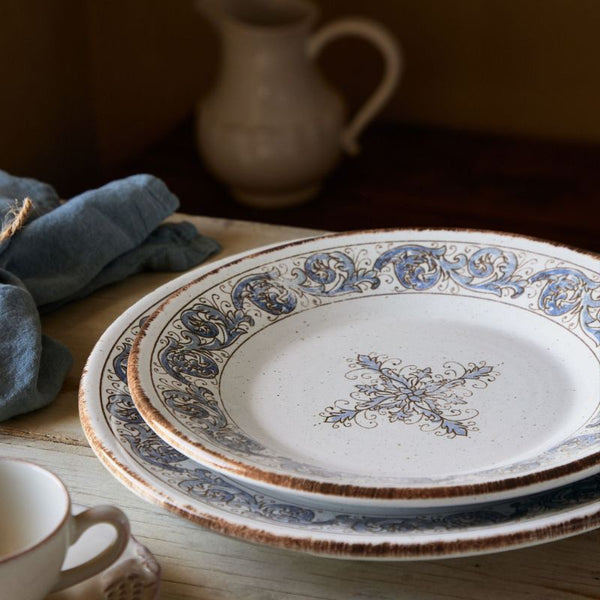 Sardegna White & Blue Place Setting