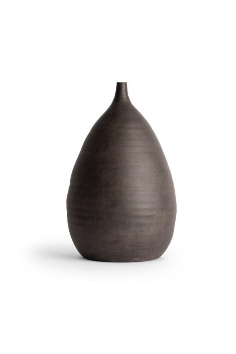 Cynthia Vase - Marie Flanigan