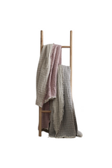 Devon Throw