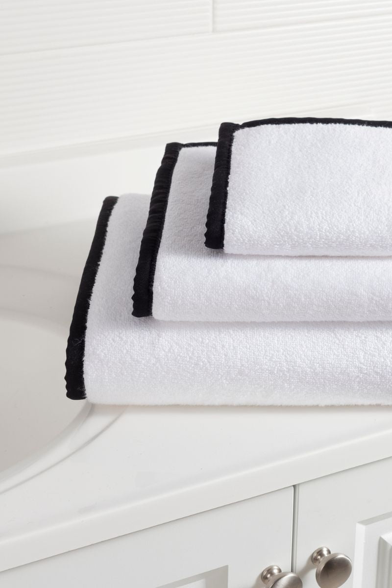 Signature Banded Towel