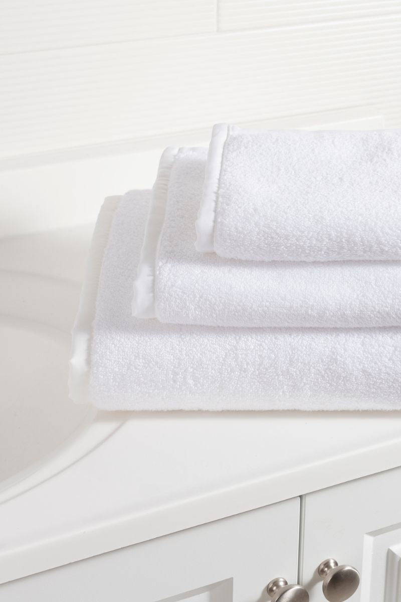 Signature Banded Towel