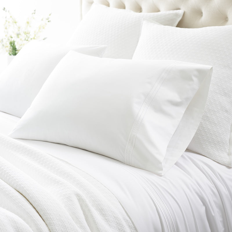 Trio Flat Sheet