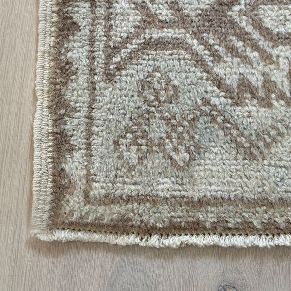 Vintage Turkish Rug 303