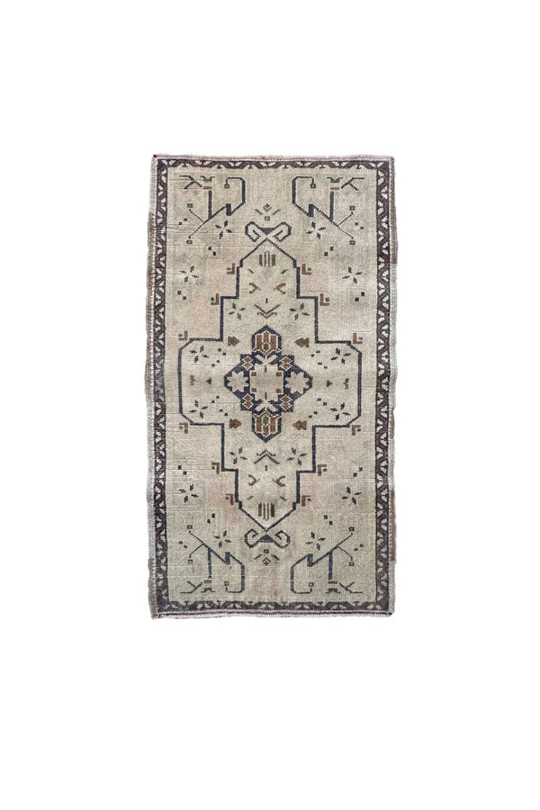 Vintage Turkish Rug 304