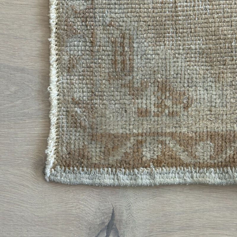 Vintage Turkish Rug 306