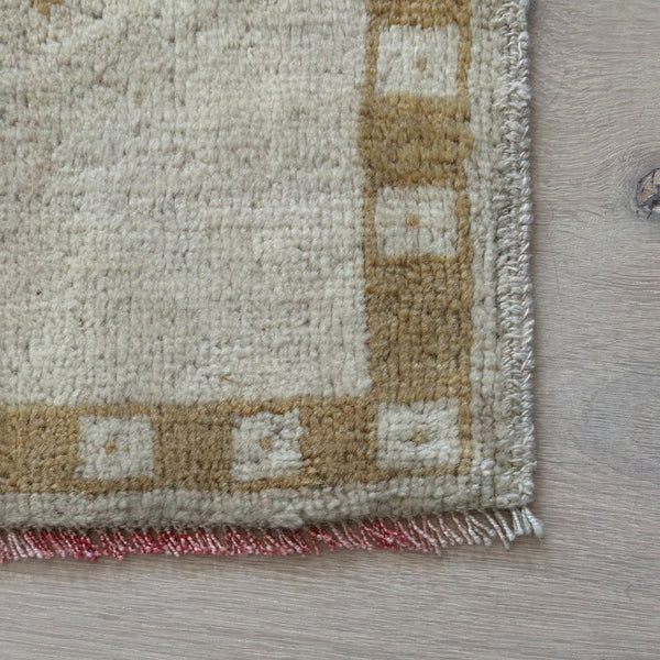 Vintage Turkish Rug 307