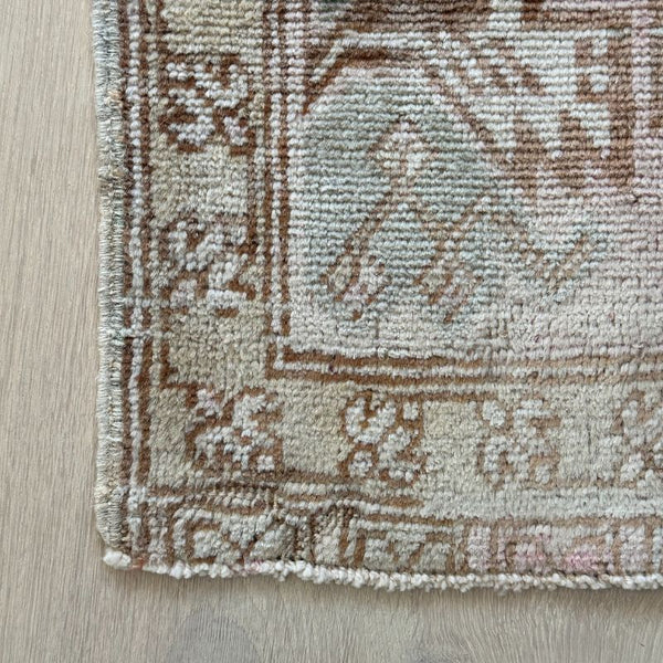 Vintage Turkish Rug 309
